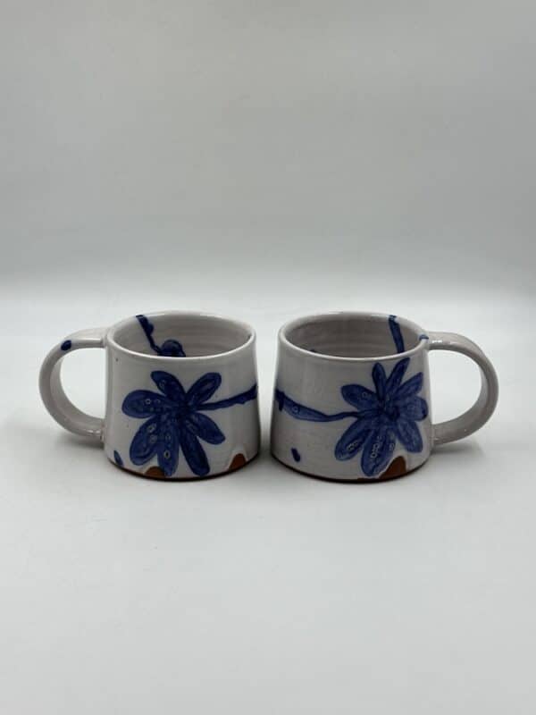 Large Mug ‘Flower’ (sold individually)