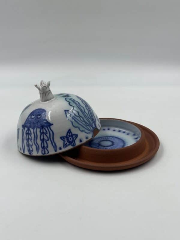 Butter Dish ‘Aquatic Life – Jellyfish’ #2